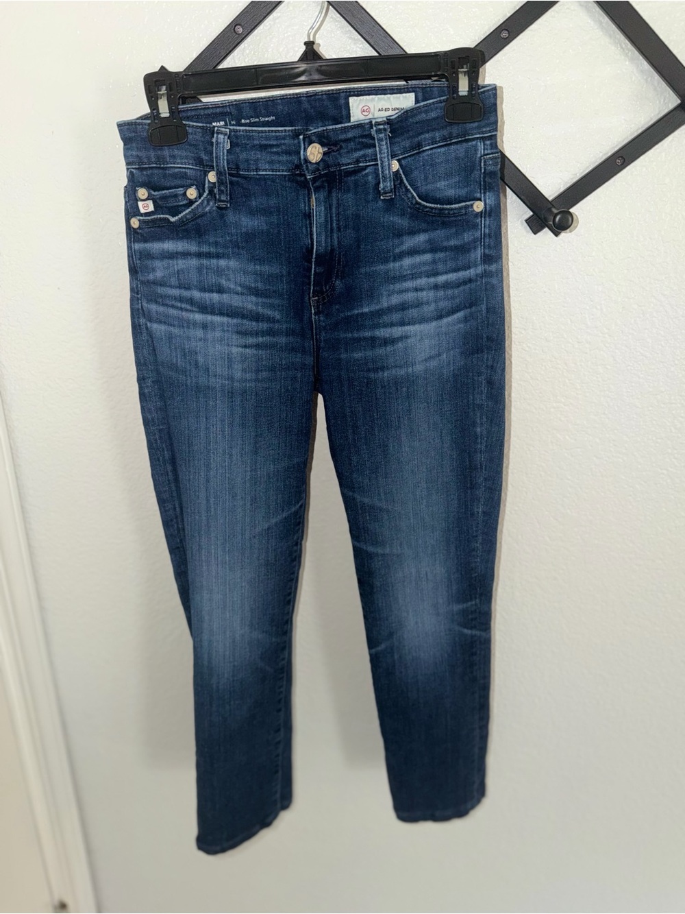 AG Adriano Goldschmied Mari Mid Rise Slim Straight Jeans Dark Wash Size 25 - Picture 2 of 4